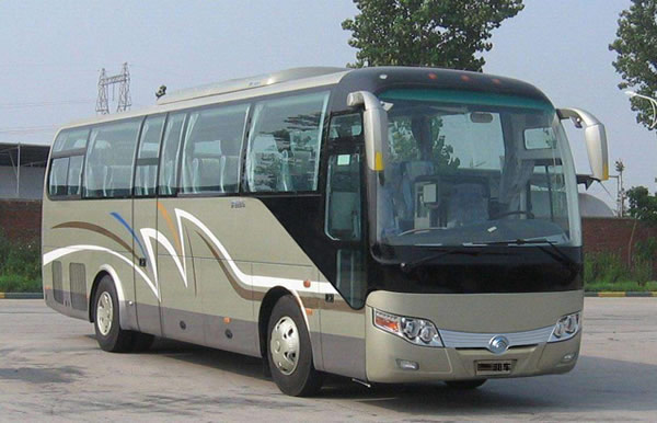 大巴士33-45座租车价格